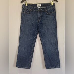 Women’s White House Black Market Blanc blue Jean capris size 6